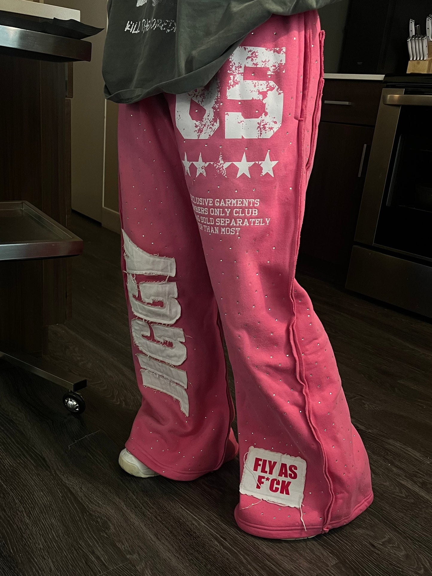 PINK BAGGY RHINESTONE SWEATS